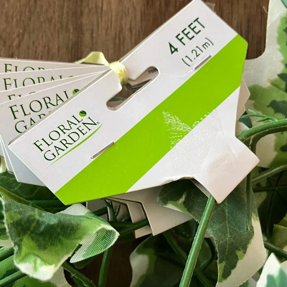 Artificial English Ivy Garland Vine Fake Greenery Plant bundle of 5….20 feet
